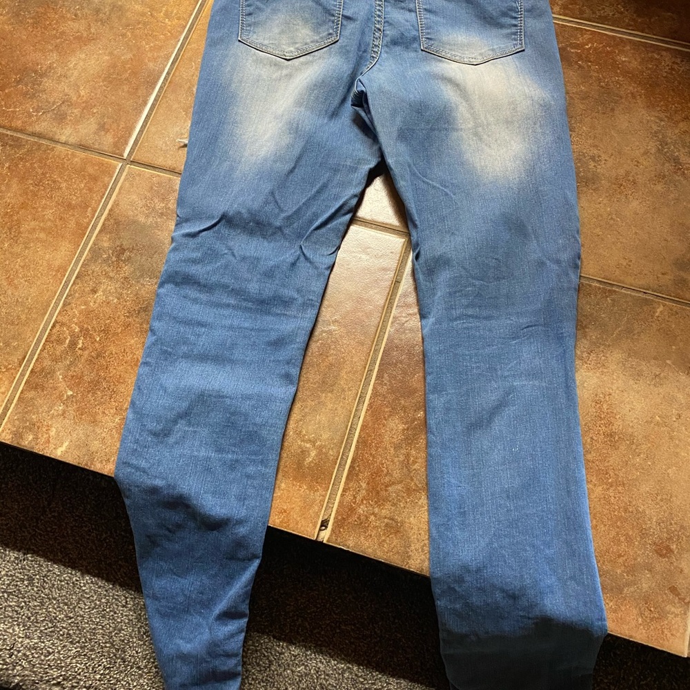 Girls size 16 V Gold jeans - skinny